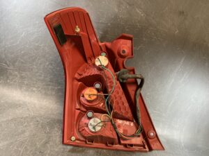 SUZUKI SWIFT ZC11S Genuine Taillight / 5696 S1-R AL 28.37 Right Side x1