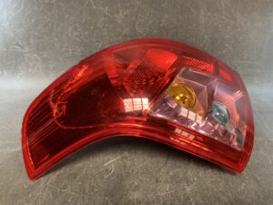 SUZUKI SWIFT ZC11S Genuine Taillight / 5696 S1-R AL 28.37 Left Side x1