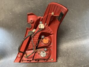 SUZUKI SWIFT ZC11S Genuine Taillight / 5696 S1-R AL 28.37 Left Side x1