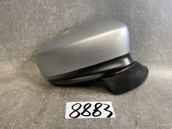 MAZDA DEMIO DJ Genuine Door Mirror ISHIZAKI Indicator Right Side x1 » JDM-PARTS NZ
