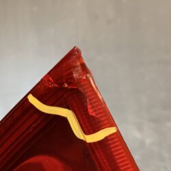 （破損あり・修復済み）MAZDA PREMACY CREW Genuine Taillight STANLEY P4830 R Right Side x1