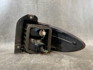 TOYOTA ESTIMA ACR30 Genuine Taillight ICHIKOH 28-139 Left Side x1