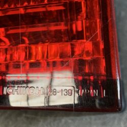 TOYOTA ESTIMA ACR30 Genuine Taillight ICHIKOH 28-139 Left Side x1