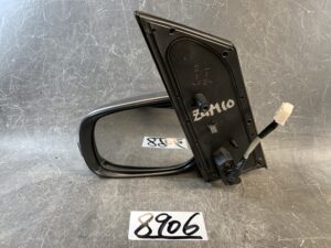 TOYOTA ISIS ZGM10 Genuine Door Mirror Murakami 8320 / 8118 Left Side x1