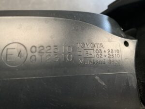 TOYOTA ISIS ZGM10 Genuine Door Mirror Murakami 8320 / 8118 Left Side x1