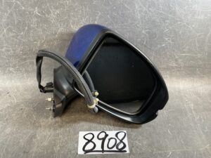 HONDA FIT JAZZ GK3 Genuine Door Mirror T5A Right Side x1