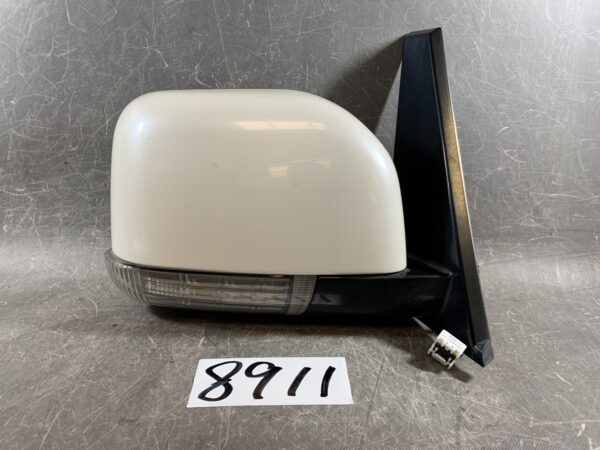 MITSUBISHI DELICA D5 CV5W Door Mirror 8679 Right Side x1 » JDM-PARTS NZ