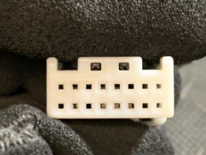 MITSUBISHI DELICA D5 CV5W Genuine Door Mirror with Indicator KOITO 214-87918 / 8679 Right Side x1