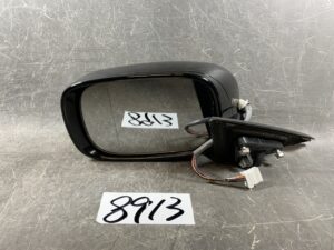 TOYOTA CROWN MAJESTA UZS186 UZS187