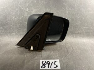 MITSUBISHI DELICA D2 MB15S Genuine Door Mirror With Indicator 82K4 Right Side x1
