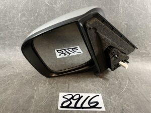 MITSUBISHI DELICA D2 MB15S Genuine Door Mirror With Indicator 82K4 Left Side x1
