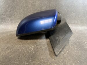MAZDA DEMIO DE3FS Genuine Door Mirror ISHIZAKI 525 526 Left Side x1