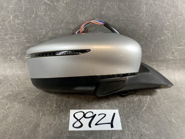 NISSAN LEAF ZE1 Door Mirror G579 / H146 Right Side x1 » JDM-PARTS NZ