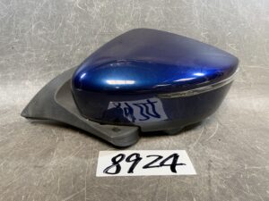 NISSAN LEAF ZE1 Genuine Door Mirror with Camera G531 Left Side x1