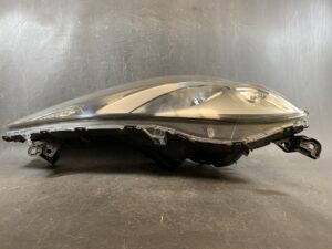 HONDA FIT JAZZ GE GE6 GE7 GE8 GE9 Genuine HID Headlight STANLEY P6869 Right Side x1