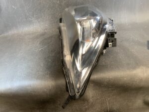 SUZUKI SOLIO MA26S MA36S MA46S Genuine Headlight KOITO 100-59330 Right Side x1