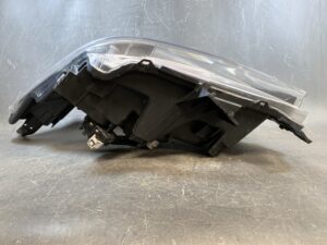 SUZUKI SOLIO MA26S MA36S MA46S Genuine Headlight KOITO 100-59330 Right Side x1