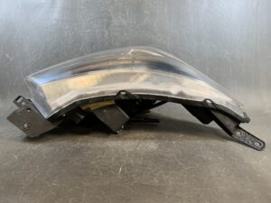 SUZUKI SOLIO MA26S MA36S MA46S Genuine Headlight KOITO 100-59330 Right Side x1