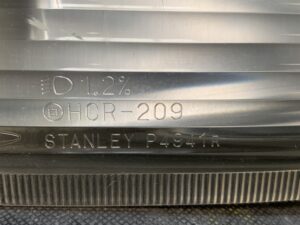 DAIHATSU HIJET TRUCK Genuine Headlight STANLEY P4941R Right Side x1