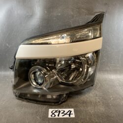 TOYOTA VOXY NOAH ZRR75 Genuine Headlight KOITO 28-203 Left Side x1