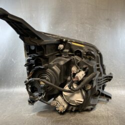 TOYOTA VOXY NOAH ZRR75 Genuine Headlight KOITO 28-203 Left Side x1