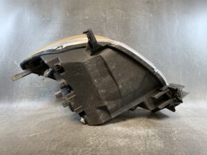 MAZDA DEMIO DY3W DY5W Genuine Headlight STANLEY P5548 Right Side x1