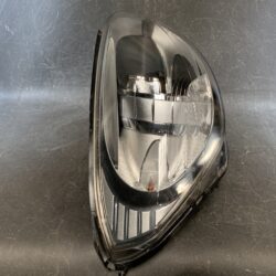 Volvo S60 Genuine Headlight Valeo 31299997 Right Side x1