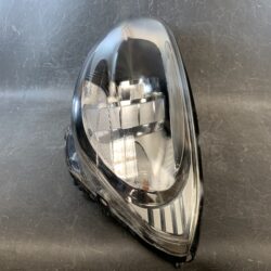 Volvo S60 Genuine Headlight Valeo 31299996 Left Side x1