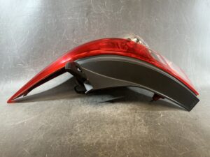 NISSAN TIIDA / TIIDA LATIO C11 NC11 SC11 SNC11 Genuine Taillight STANLEY P7511 R Right Side x1