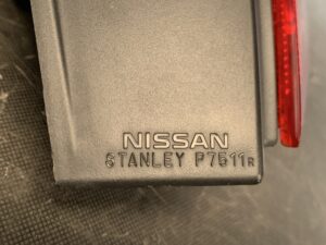 NISSAN TIIDA / TIIDA LATIO C11 NC11 SC11 SNC11 Genuine Taillight STANLEY P7511 R Right Side x1