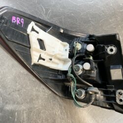 SUBARU LEGACY BR9 Genuine Taillight KOITO 220-20067 Right Side x1