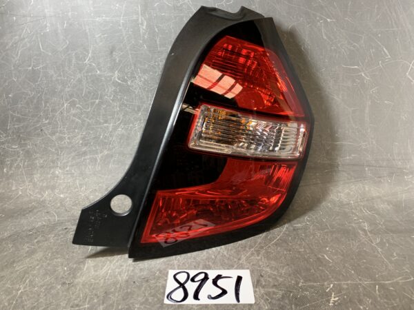 RENAULT TWINGO MK3 RS Genuine Taillight 265502525R Right Side x1 » JDM-PARTS NZ