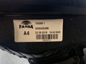 RENAULT TWINGO AHH4B Genuine Taillight 265502525R Right Side x1