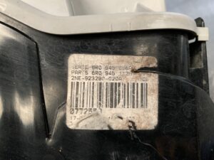 VOLKSWAGEN POLO 6RCBZ Genuine Taillight 60R 945 096 Right Side x1