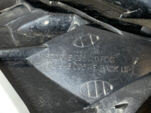 VOLKSWAGEN POLO 6RCBZ Genuine Taillight 60R 945 096 Right Side x1