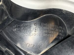 VOLKSWAGEN POLO 6RCBZ Genuine Taillight 60R 945 096 Right Side x1