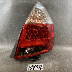 （亀裂）HONDA FIT JAZZ GD2 Genuine Taillight ICHIOH 4995 Right Side x1