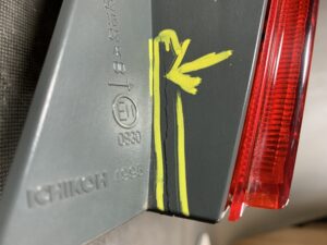 (亀裂)HONDA FIT JAZZ GD2 Genuine Taillight ICHIOH 4995 Right Side x1