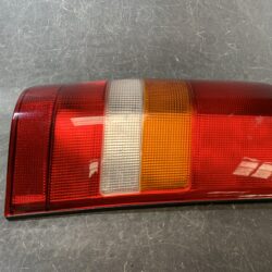 MERCEDES BENZ V CLASS GF-638234 Genuine Taillight YORKA 638 820 13 64 Right Side x1
