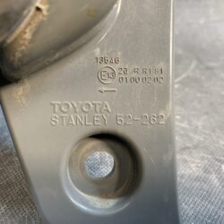 TOYOTA PORTE / SPADE NSP140 NCP141 NCP145 Genuine Taillight STANLEY 52-262 Left Side x1