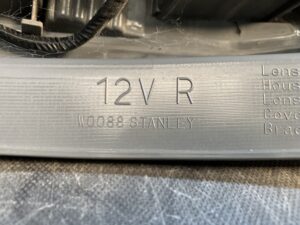 TOYOTA PORTE / SPADE NSP140 NCP141 NCP145 Genuine Taillight STANLEY 52-262 Right Side x1