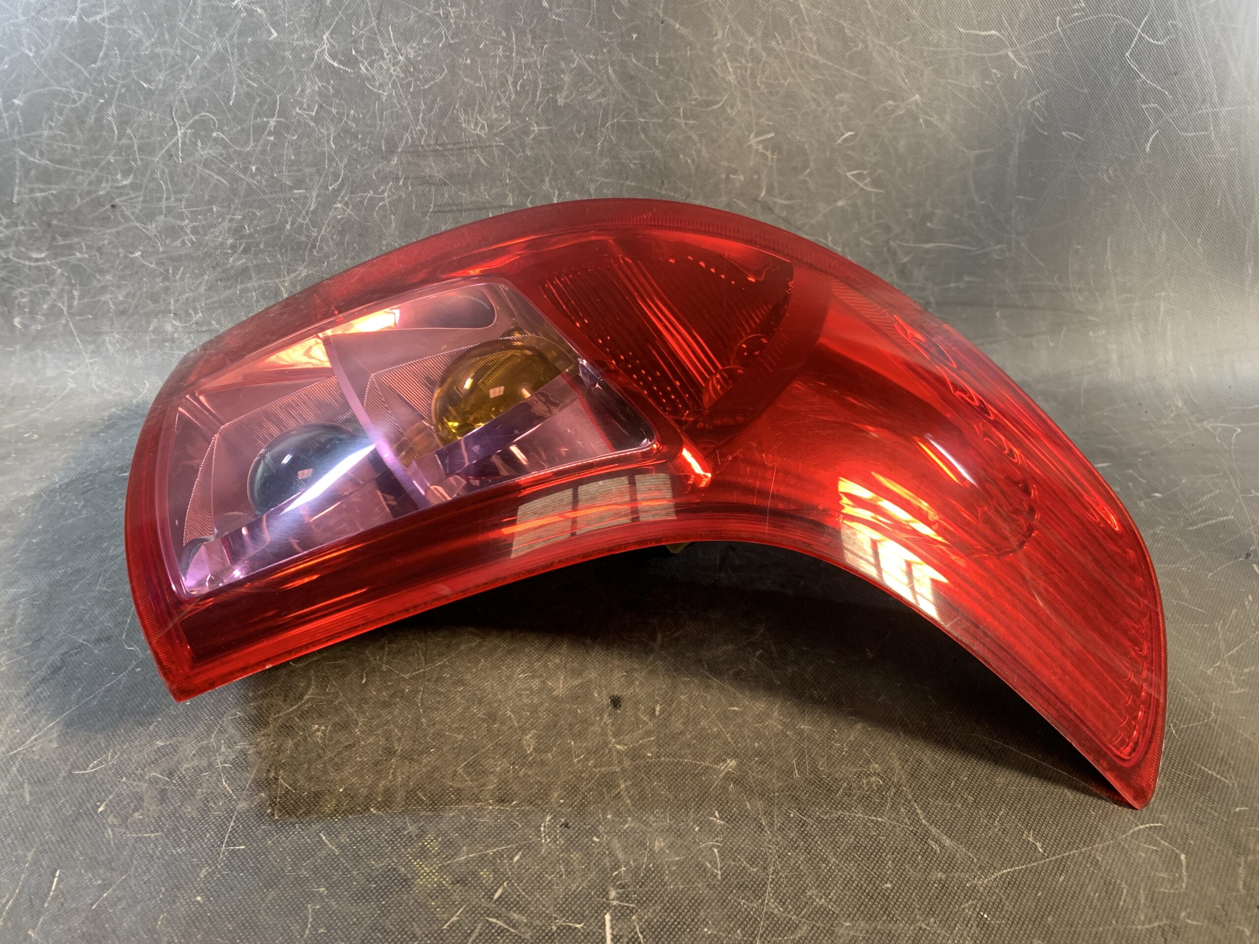 SUZUKI SWIFT ZC71S Genuine Taillight AL 5696 S1-R Right Side x1