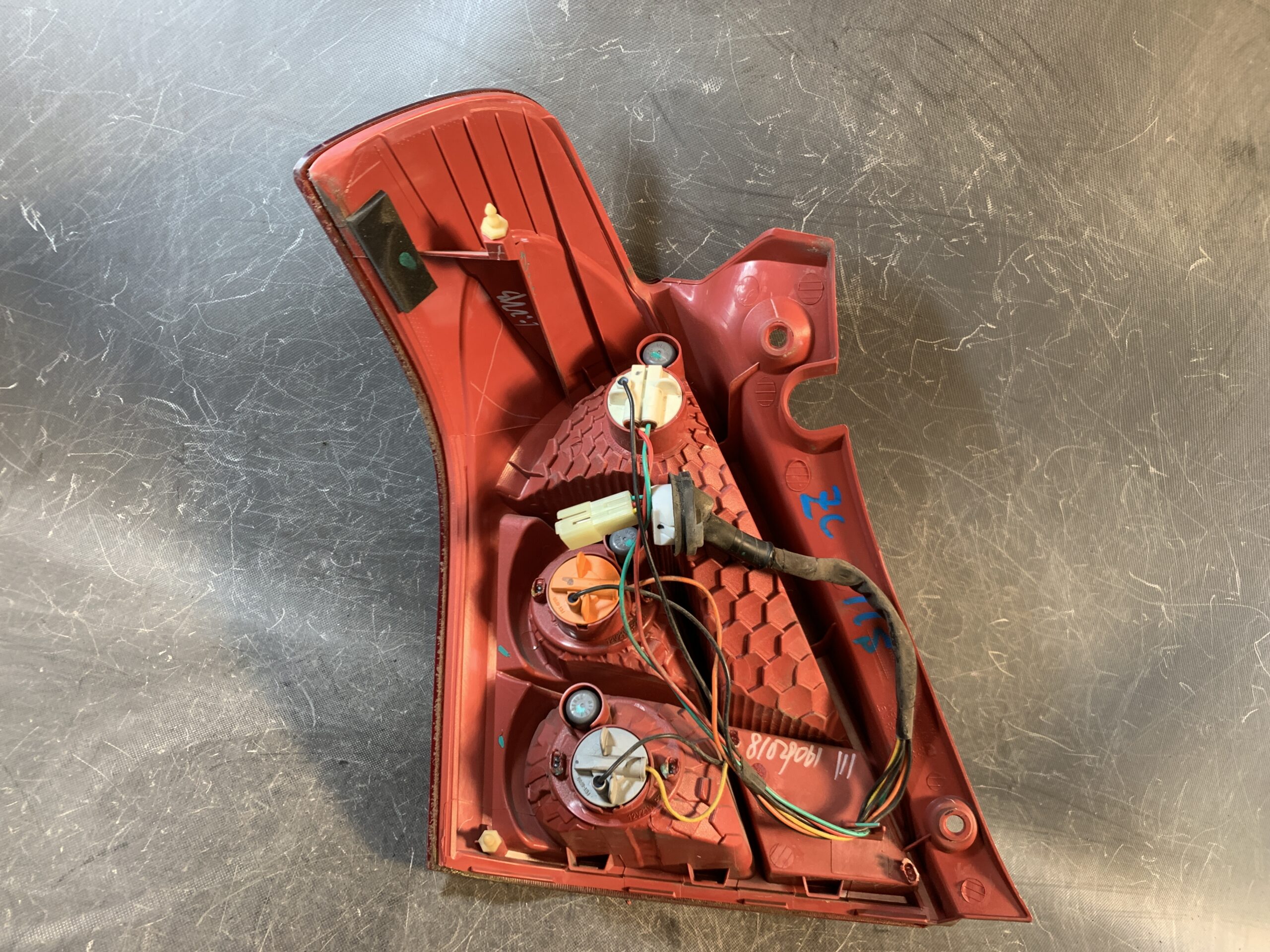 SUZUKI SWIFT ZC71S Genuine Taillight AL 5696 S1-R Right Side x1