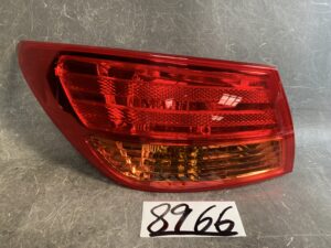 NISSAN BLUEBIRD SYLPHY G11Genuine Taillight KOITO 220-63823 Left Side x1