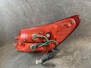 NISSAN BLUEBIRD SYLPHY G11Genuine Taillight KOITO 220-63823 Left Side x1