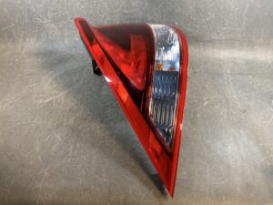 HONDA INSIGHT EXCLUSIVE ZE3 Genuine Taillight KOITO 220-22875 Left Side x1