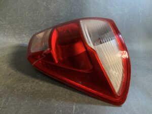 TOYOTA RACTIS NCP100 Genuine Taillight KOITO 52-159 Right Side x1