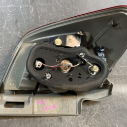 TOYOTA RACTIS NCP100 Genuine Taillight KOITO 52-159 Right Side x1