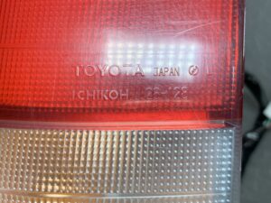 TOYOTA TOWNACE VAN KR42 Genuine Taillight ICHIKOH 28-128 Left Side x1