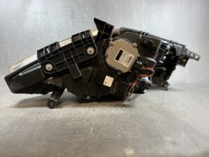 NISSAN LEAF AZE0 Genuine Headlight ICHIKOH 1862 Left Side x1(REPAIRED)